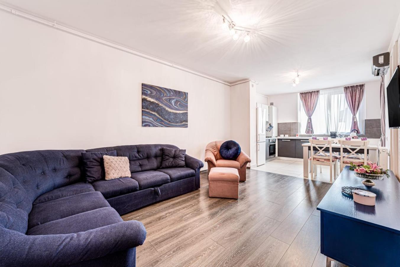 Ari Rose Apartment With Cozy Balcony Arad Exteriör bild